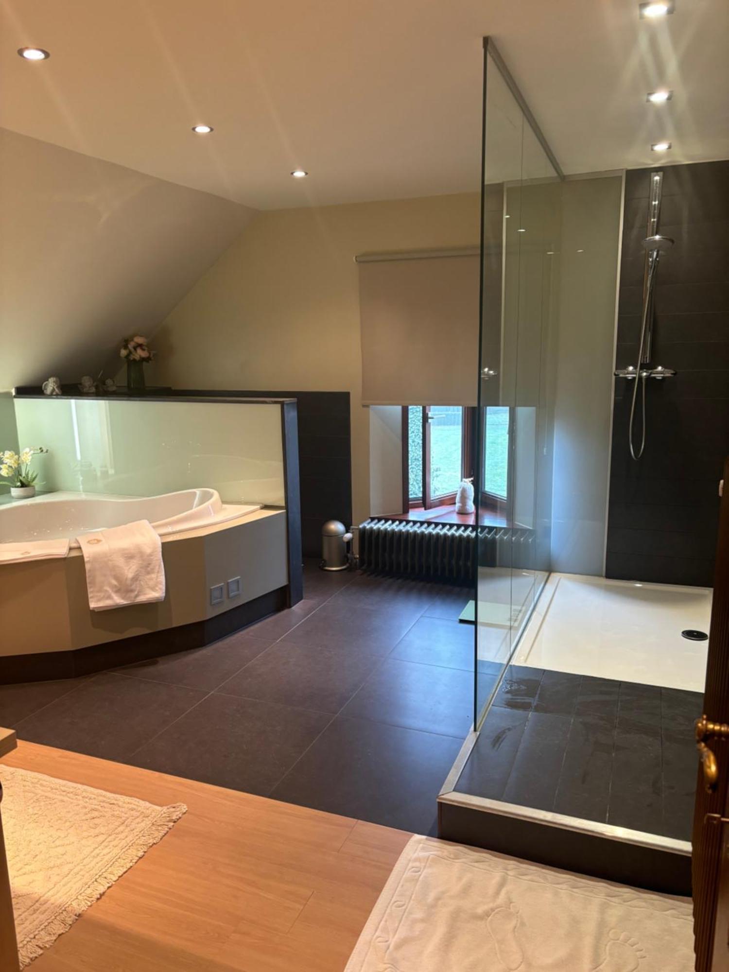 Sophia Rooms 14 Maasmechelen Εξωτερικό φωτογραφία