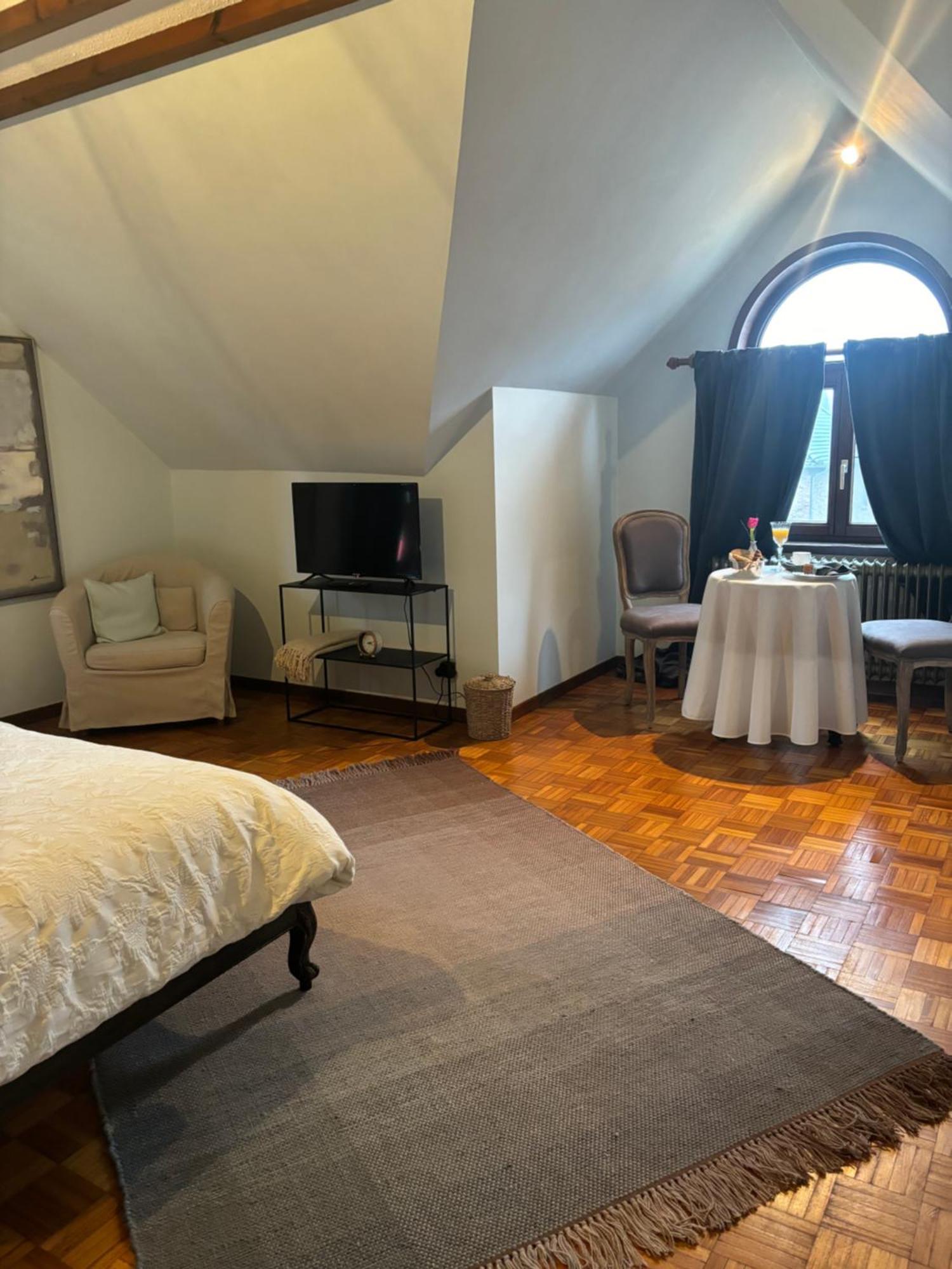 Sophia Rooms 14 Maasmechelen Εξωτερικό φωτογραφία